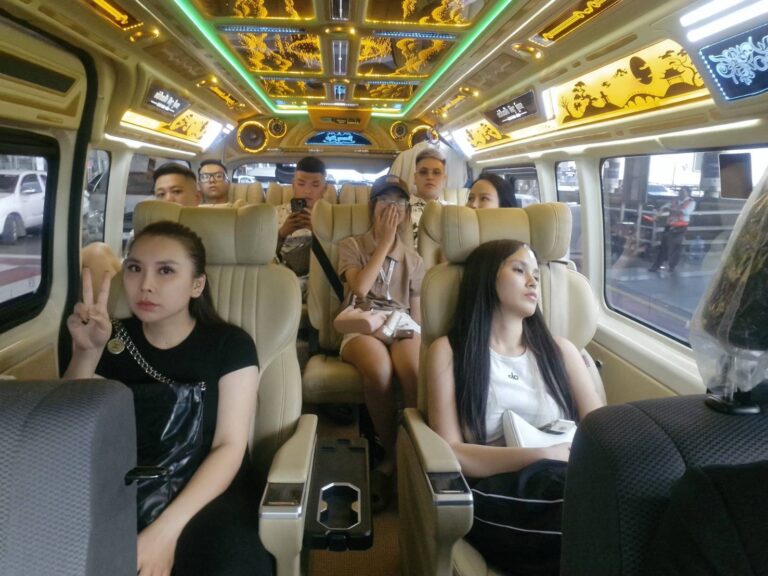 เหมารถลีมูซีนเลย