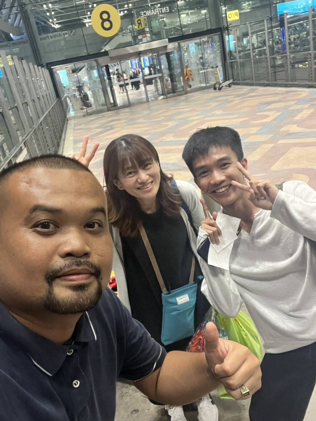เหมารถลีมูซีนบึงกาฬ